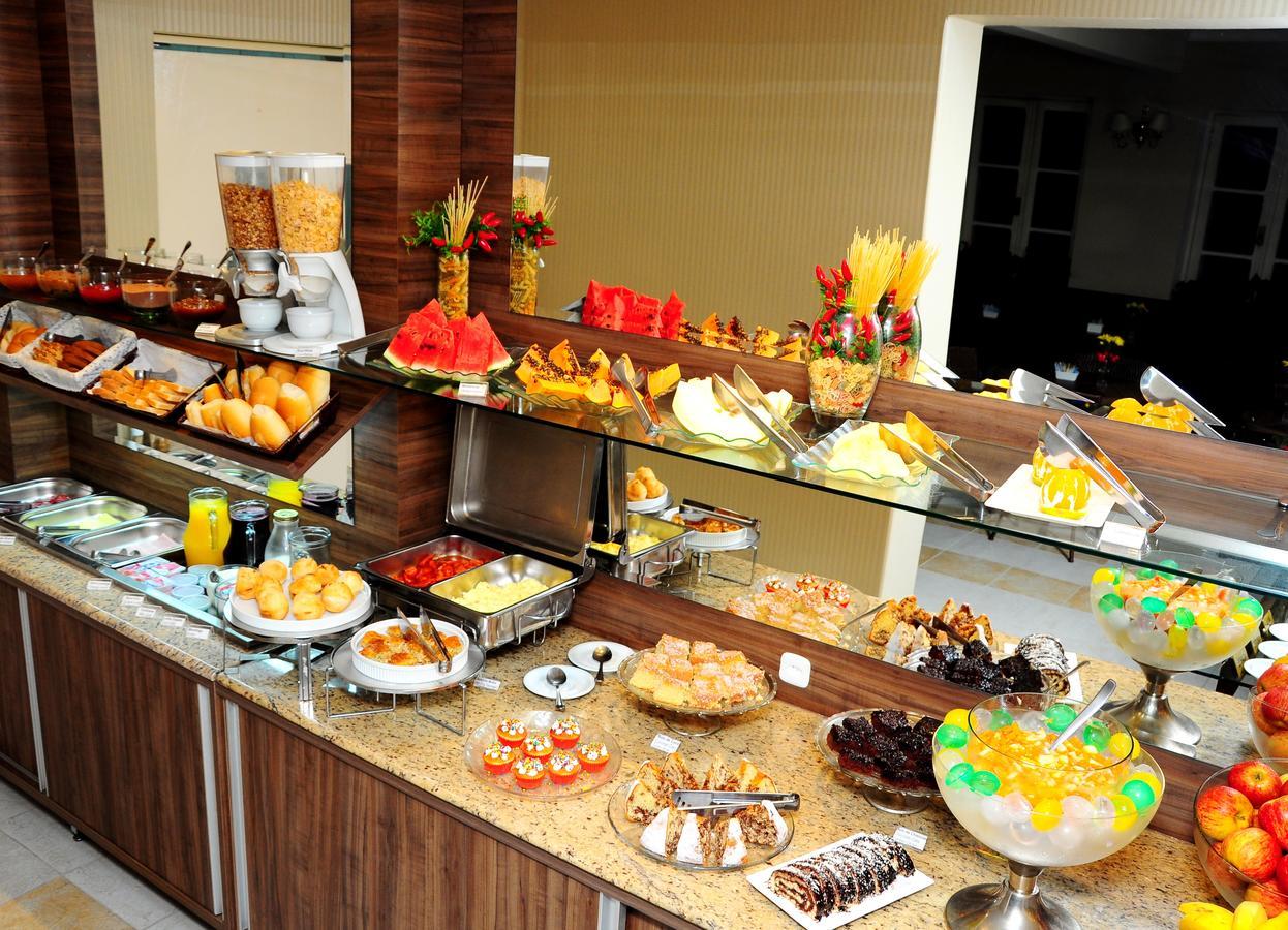 Curitiba Palace Estacao Hotel Luaran gambar