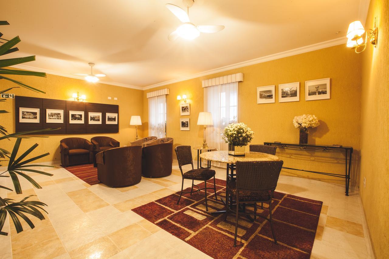 Curitiba Palace Estacao Hotel Luaran gambar
