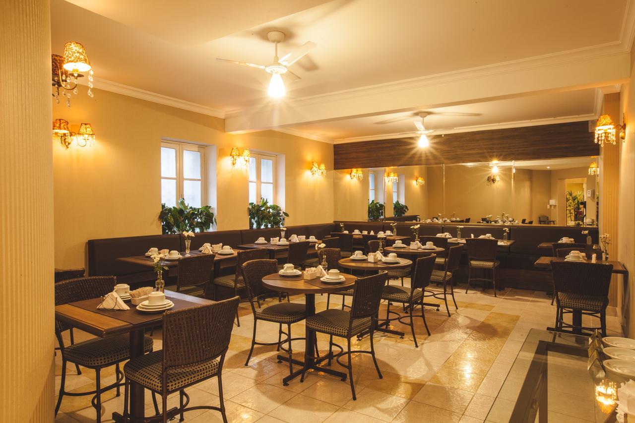 Curitiba Palace Estacao Hotel Luaran gambar
